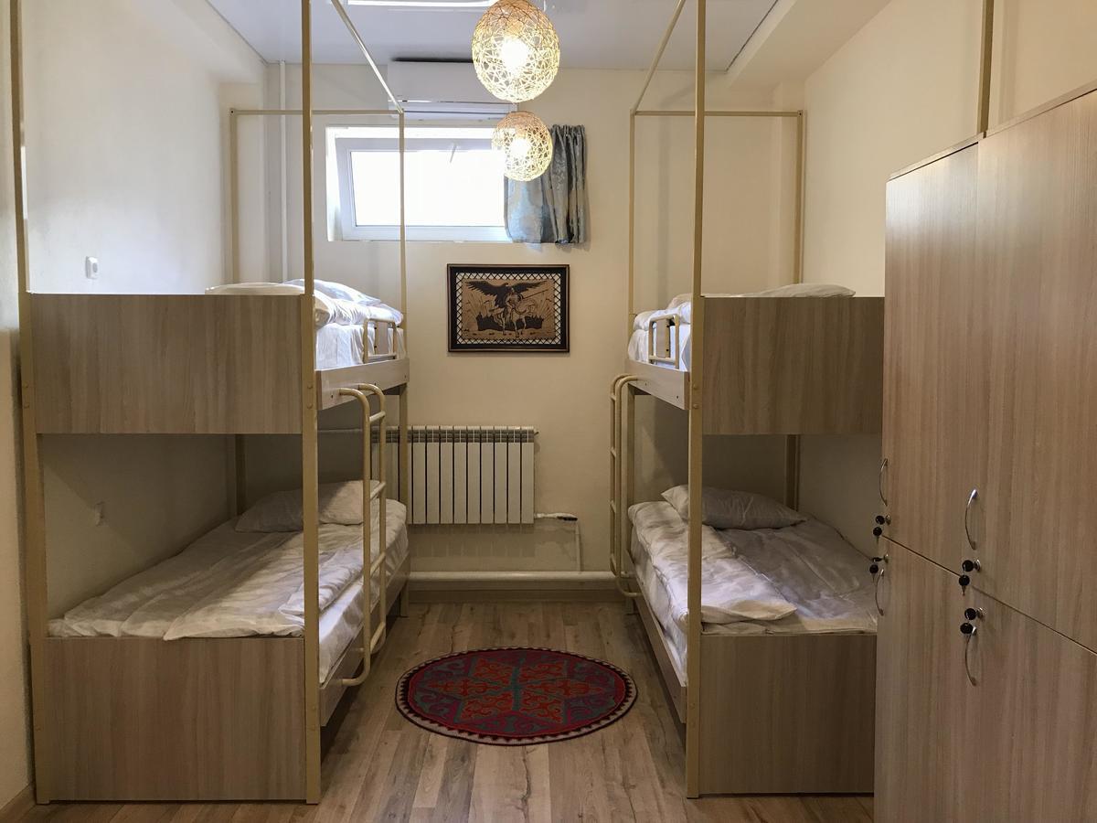 Ekidos Hostel Bişkek Dış mekan fotoğraf