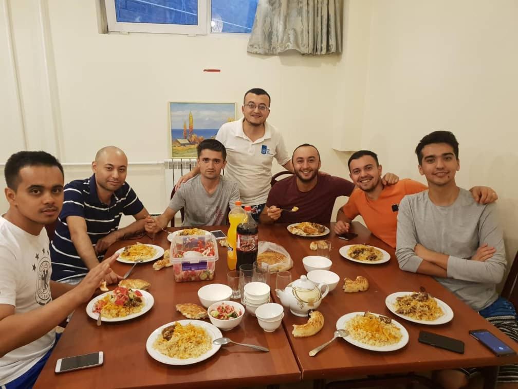 Ekidos Hostel Bişkek Dış mekan fotoğraf